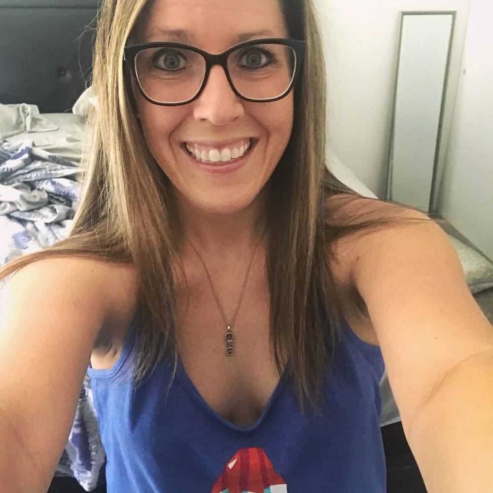 Meet your Posher, Lisa